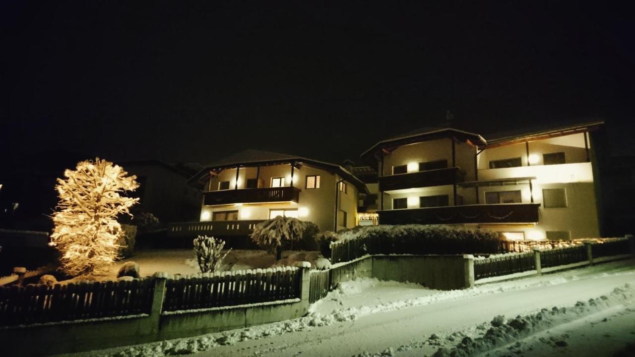 Residence Sonnberg Perca Bagian luar foto